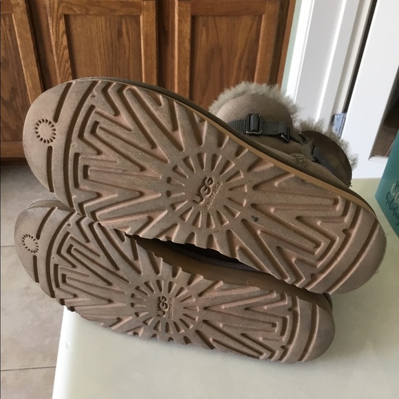 Ugg boots - Picture 4 of 4